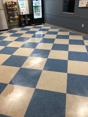 Before & After Floor Cleaning in Orlando, FL (1)